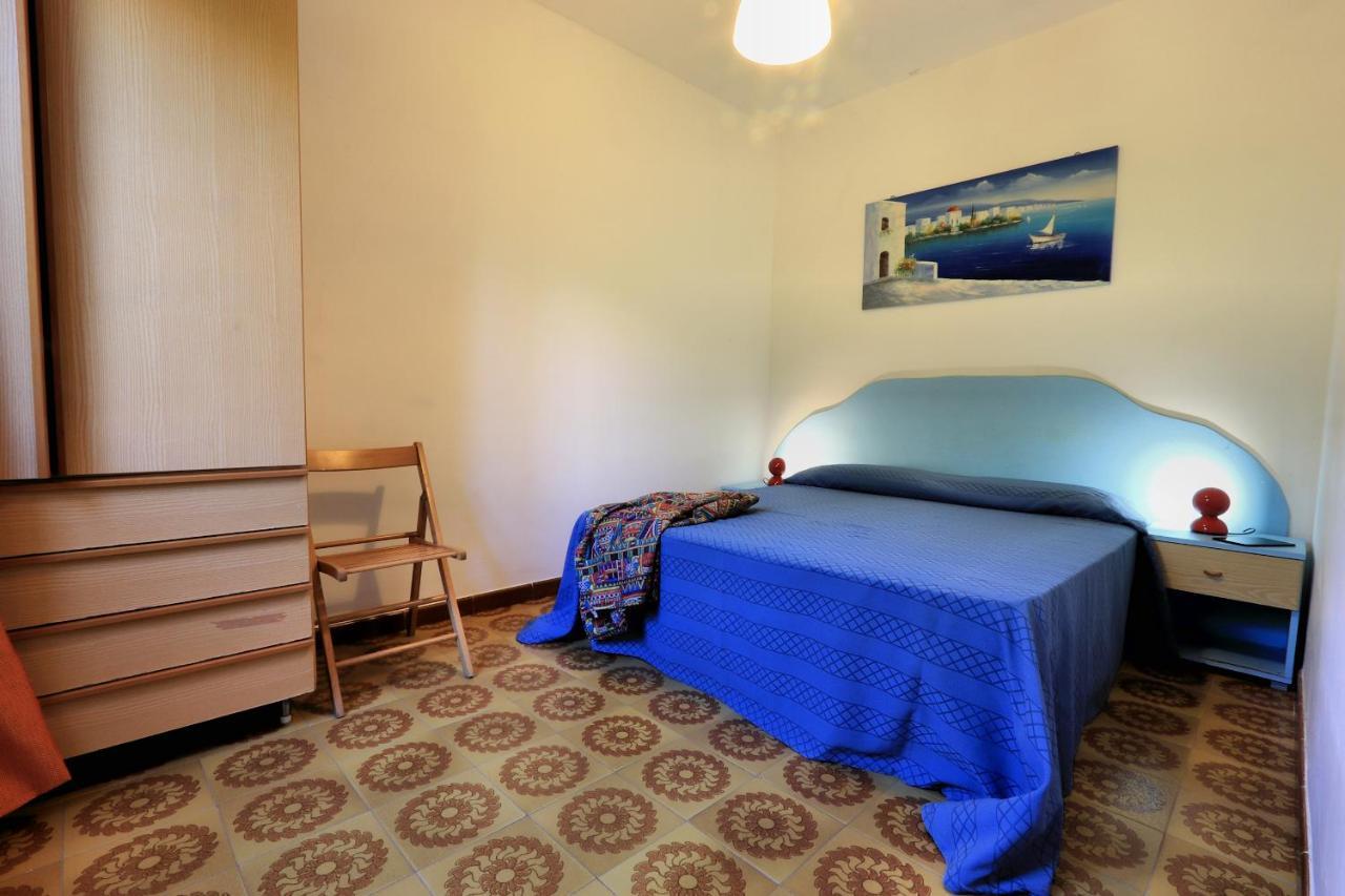 Capo dʼOrlando Testa Di Monaco - Basic Beach Accommodations מראה חיצוני תמונה