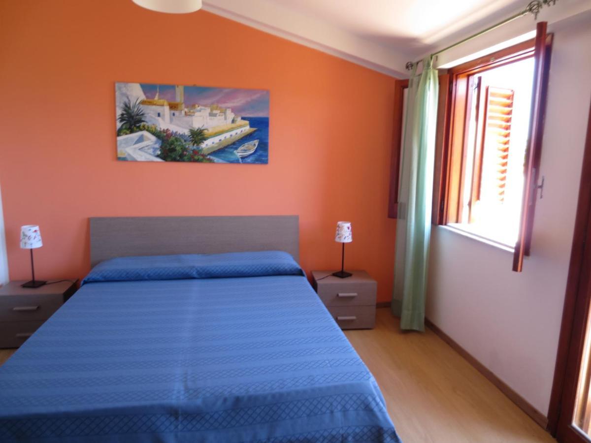 Capo dʼOrlando Testa Di Monaco - Basic Beach Accommodations מראה חיצוני תמונה