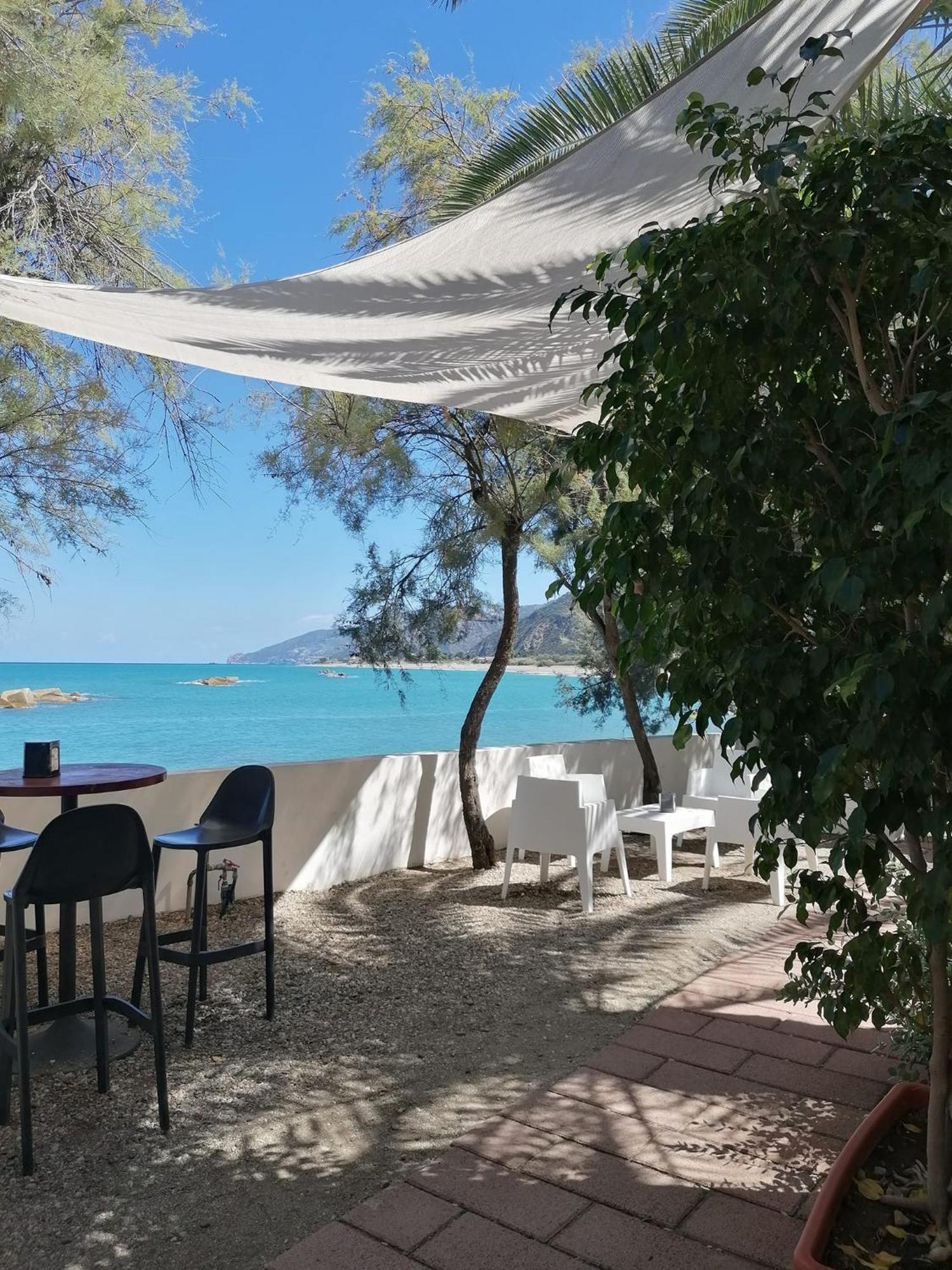 Capo dʼOrlando Testa Di Monaco - Basic Beach Accommodations מראה חיצוני תמונה