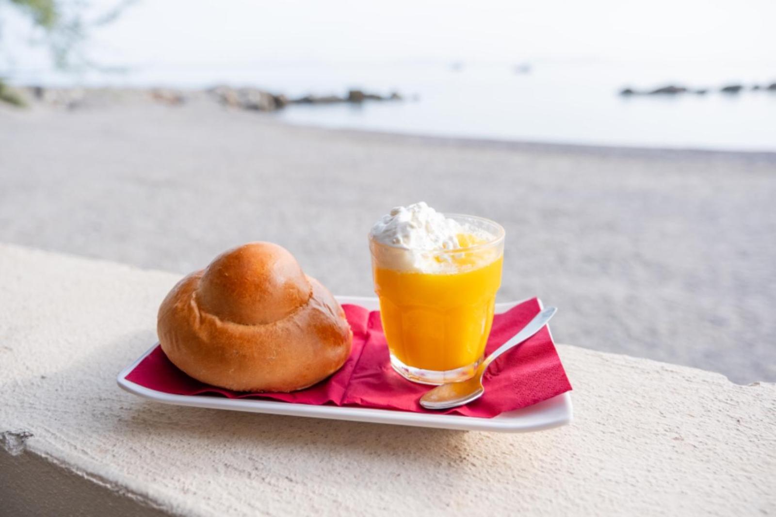 Capo dʼOrlando Testa Di Monaco - Basic Beach Accommodations מראה חיצוני תמונה